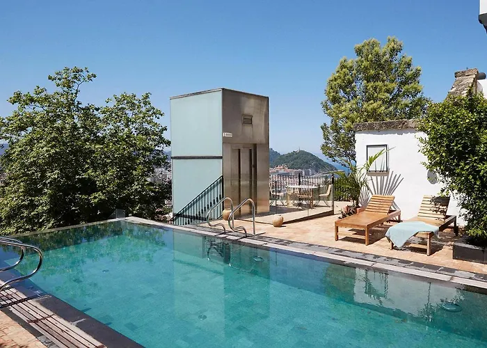 Boutique Mendi Argia Hotel