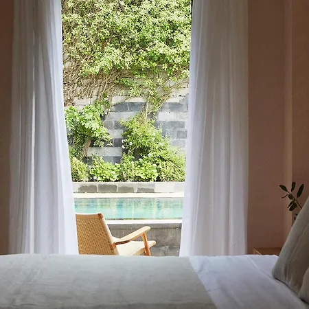 Boutique Mendi Argia Hotel