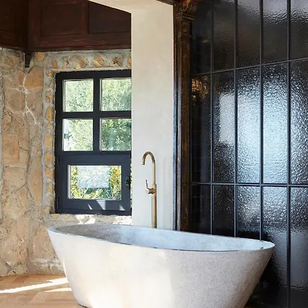 Boutique Mendi Argia 2*