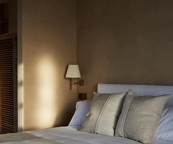 Boutique Mendi Argia 2* San Sebastian