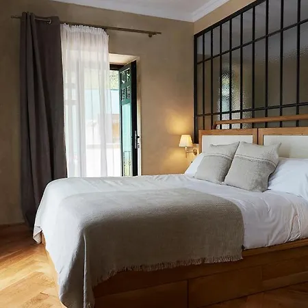 Boutique Mendi Argia Hotel