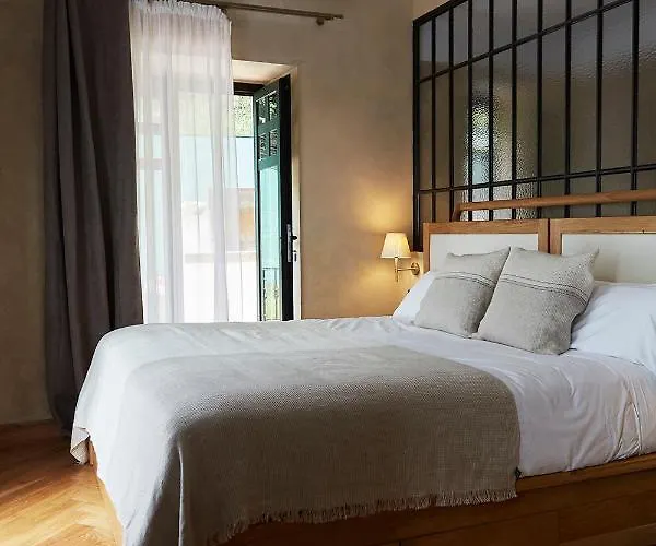 Boutique Mendi Argia Hotel